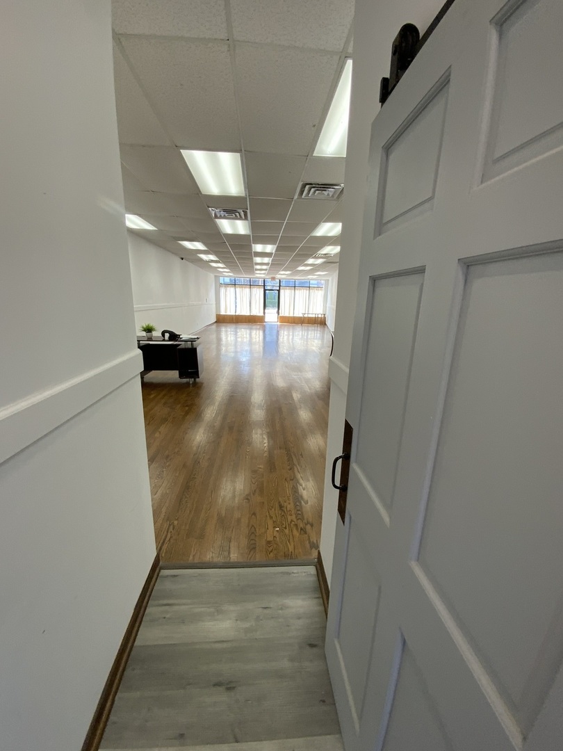 516 E 43rd Street Property Photo 12