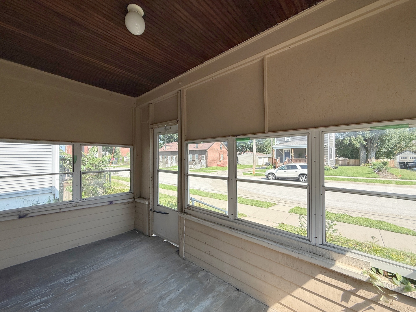 2218 6th Avenue Property Photo 4