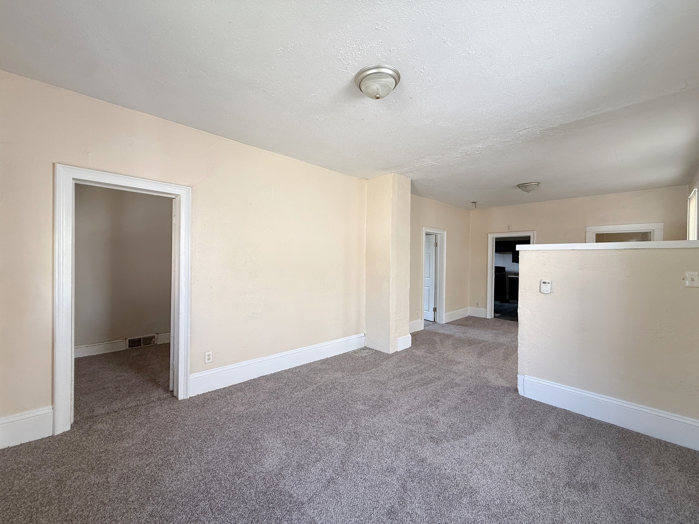 2218 6th Avenue Property Photo 6