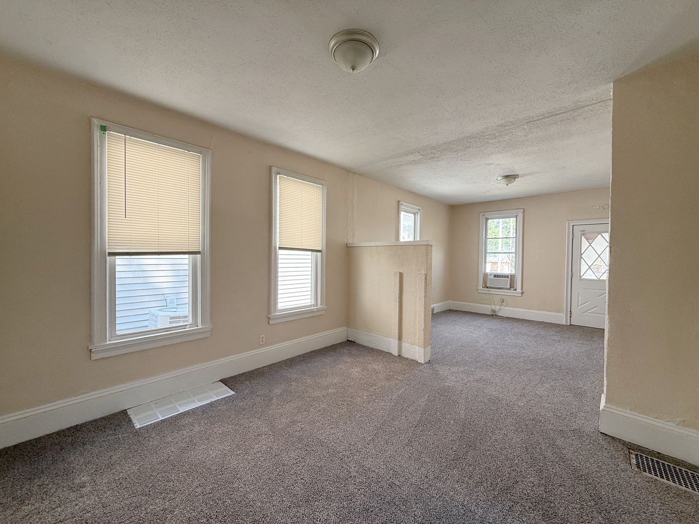 2218 6th Avenue Property Photo 8