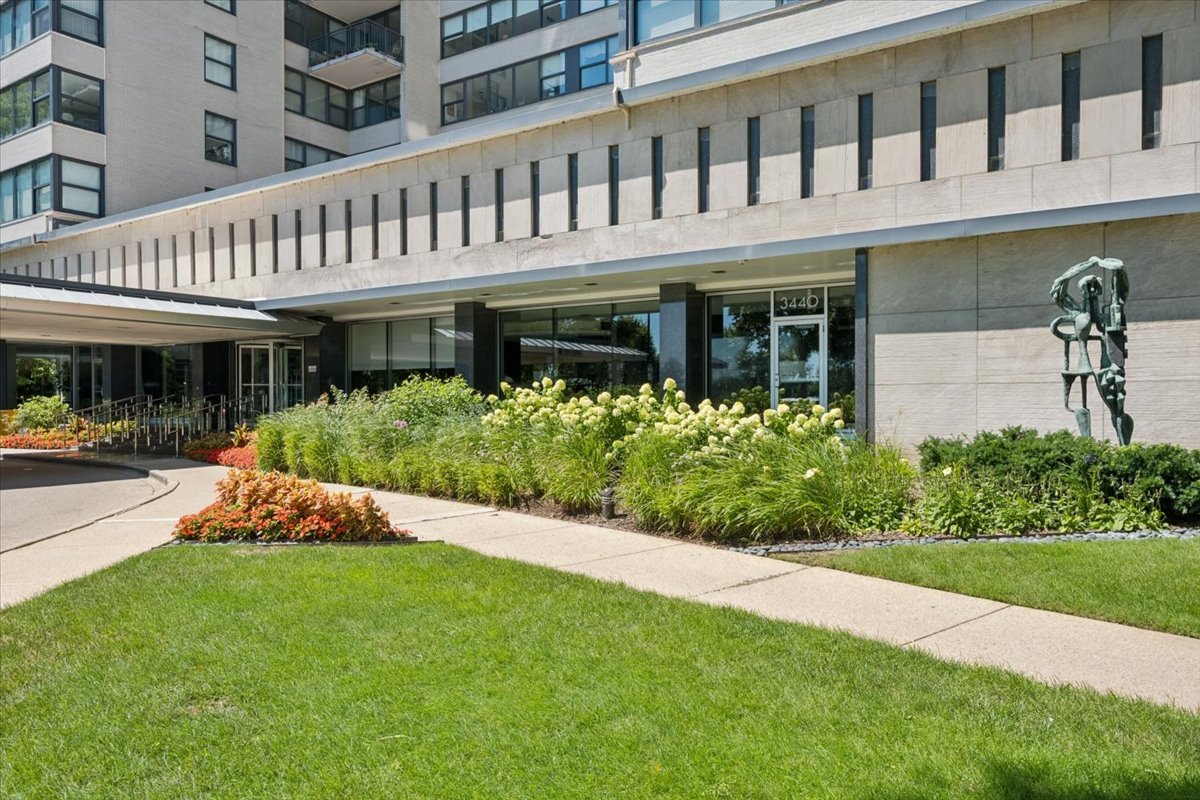3440 N Lake Shore Drive 5g Property Photo 4
