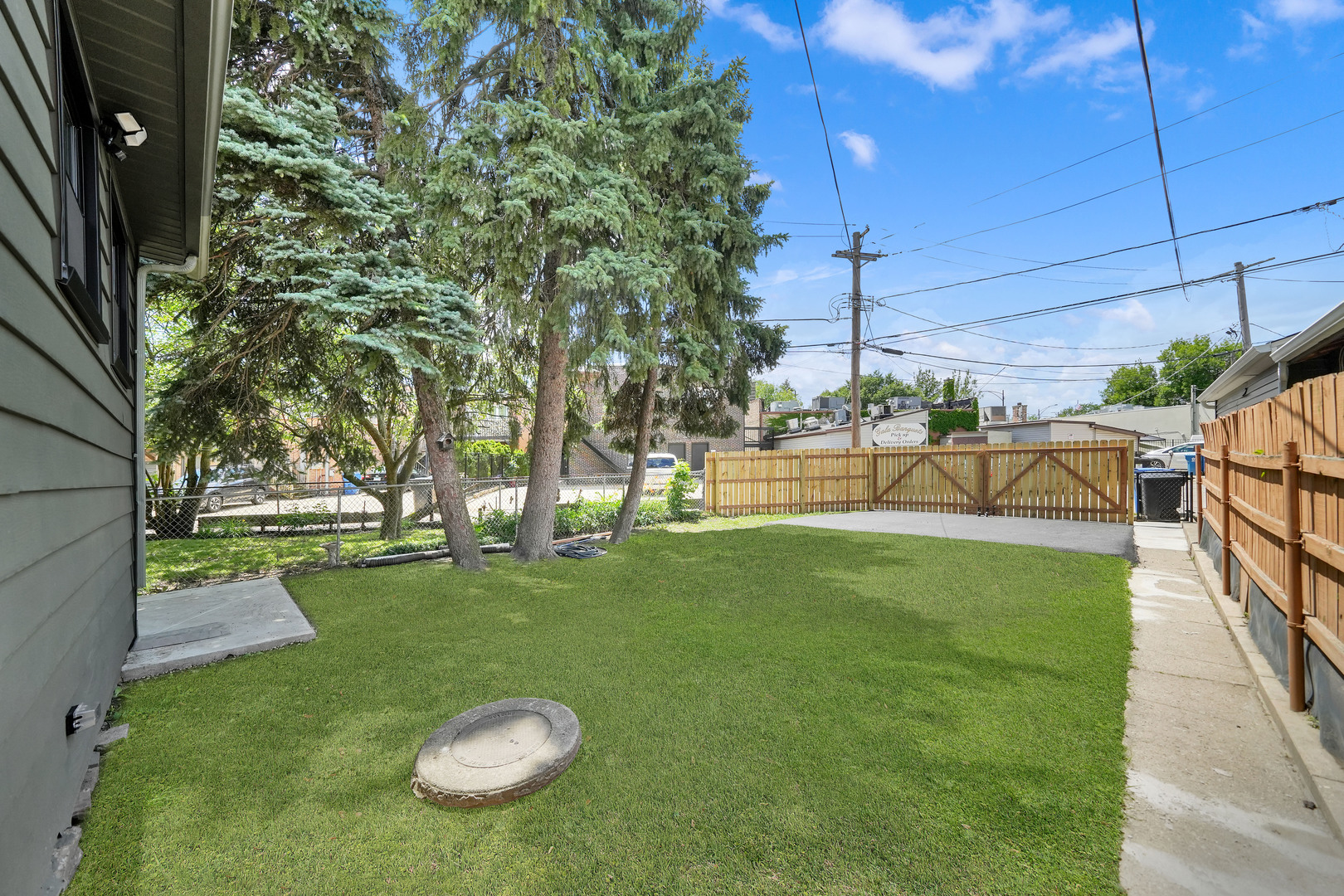 5626 N Miltimore Avenue Property Photo 53