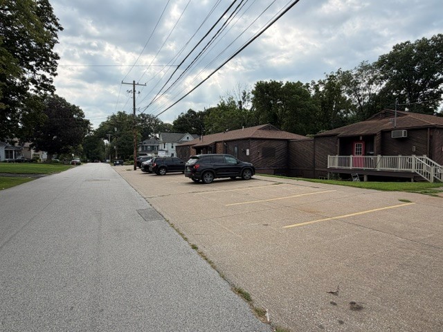 1600 30th Avenue Property Photo 3