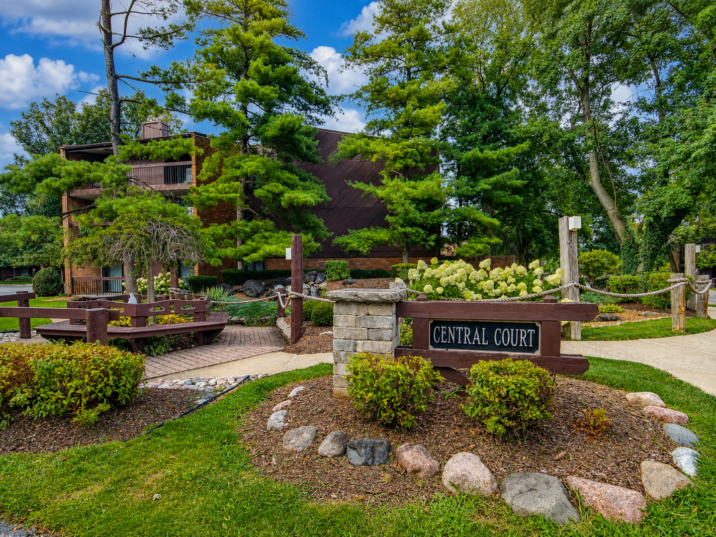 14501 Central Court Ph1 Property Photo 6