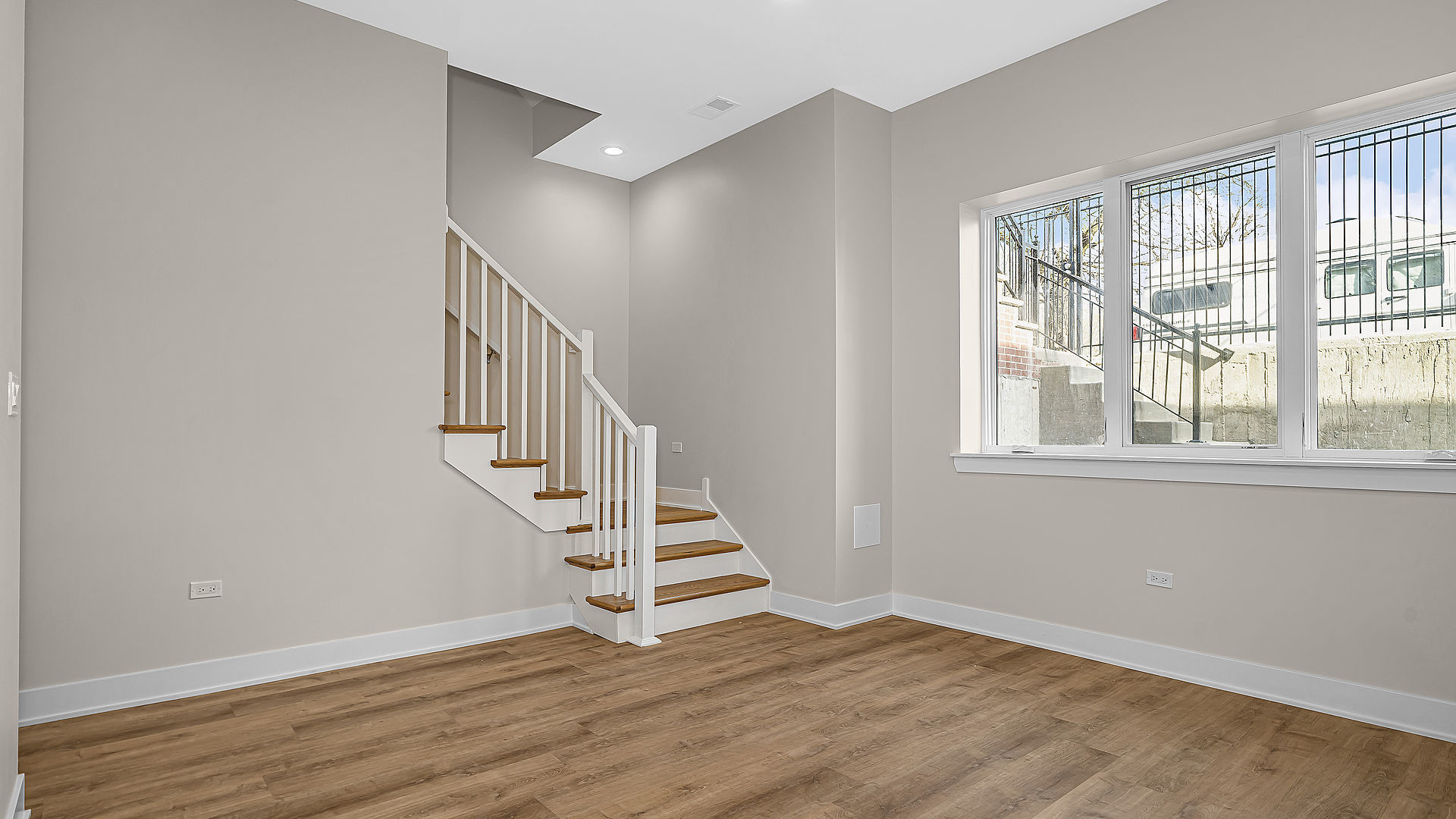 1815 W 19th Street Property Photo 6