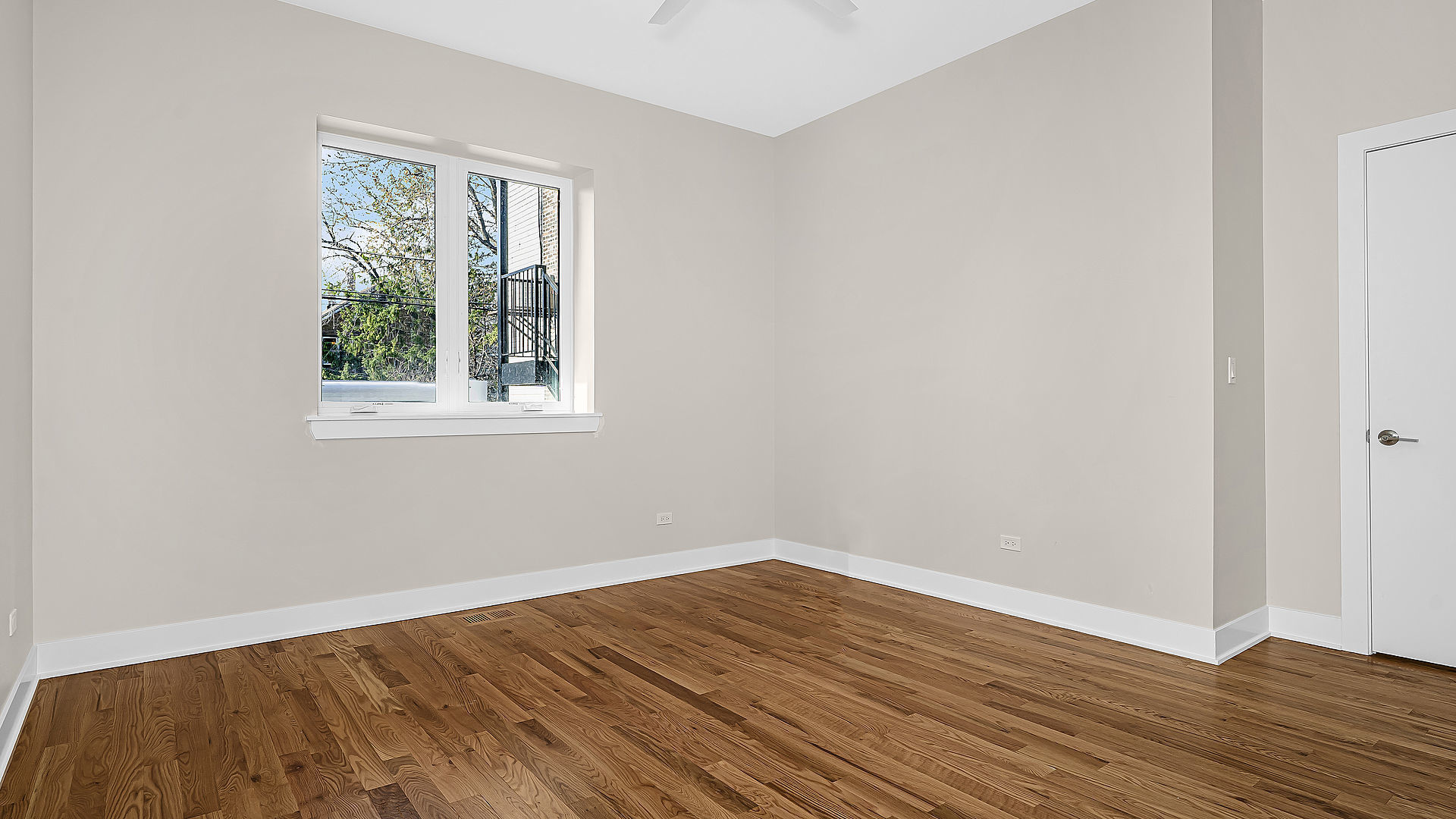 1815 W 19th Street Property Photo 9
