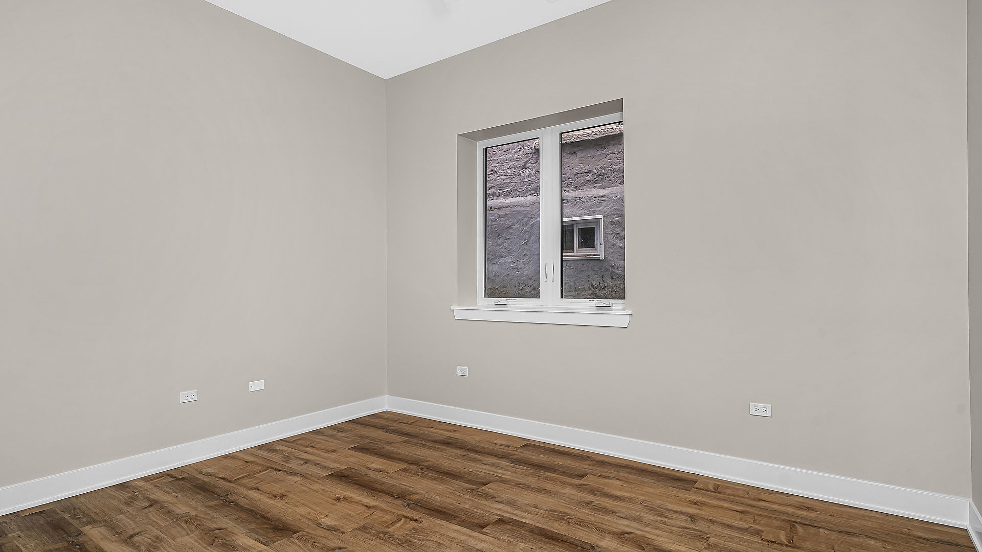 1815 W 19th Street Property Photo 11