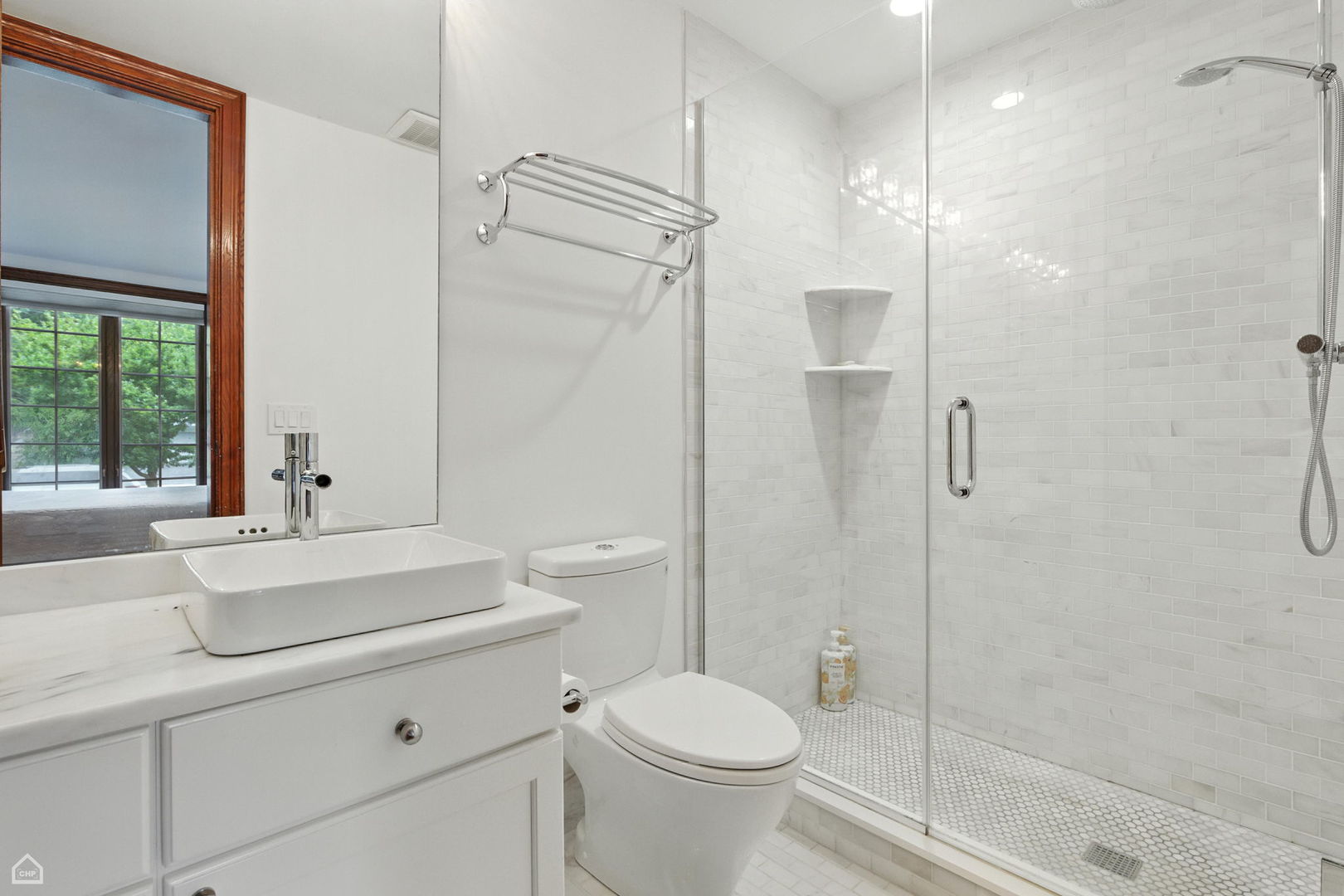 260 Beech Street Property Photo 34