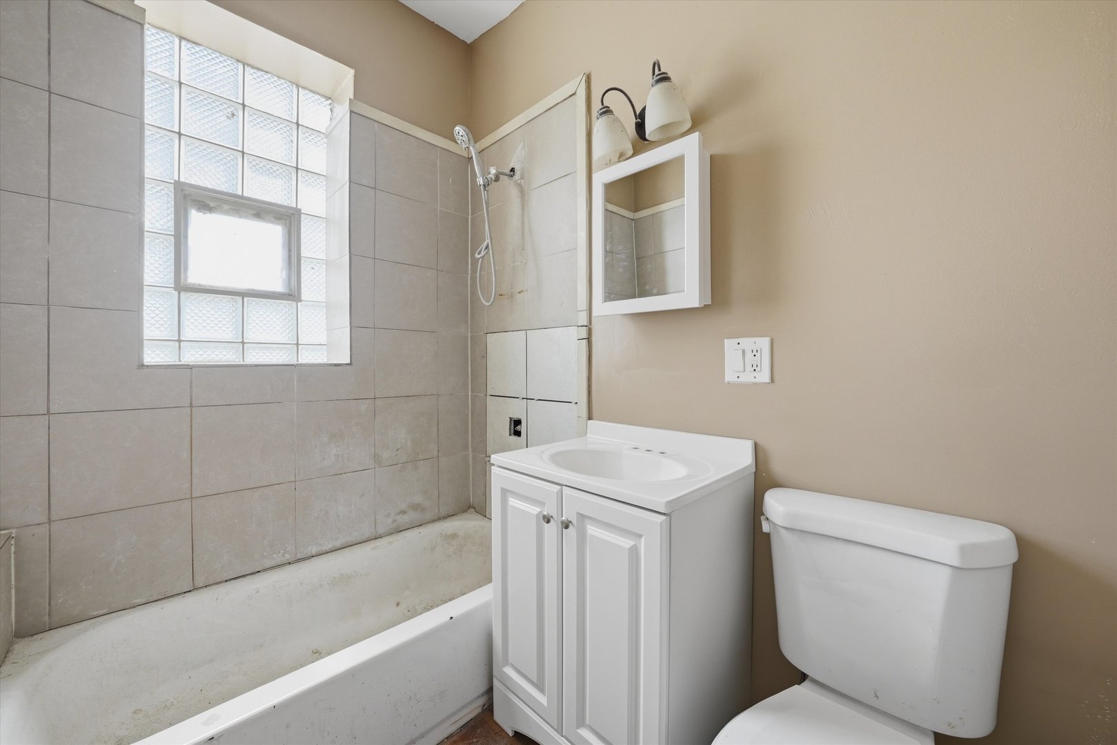 1516 S Kildare Avenue Property Photo 5
