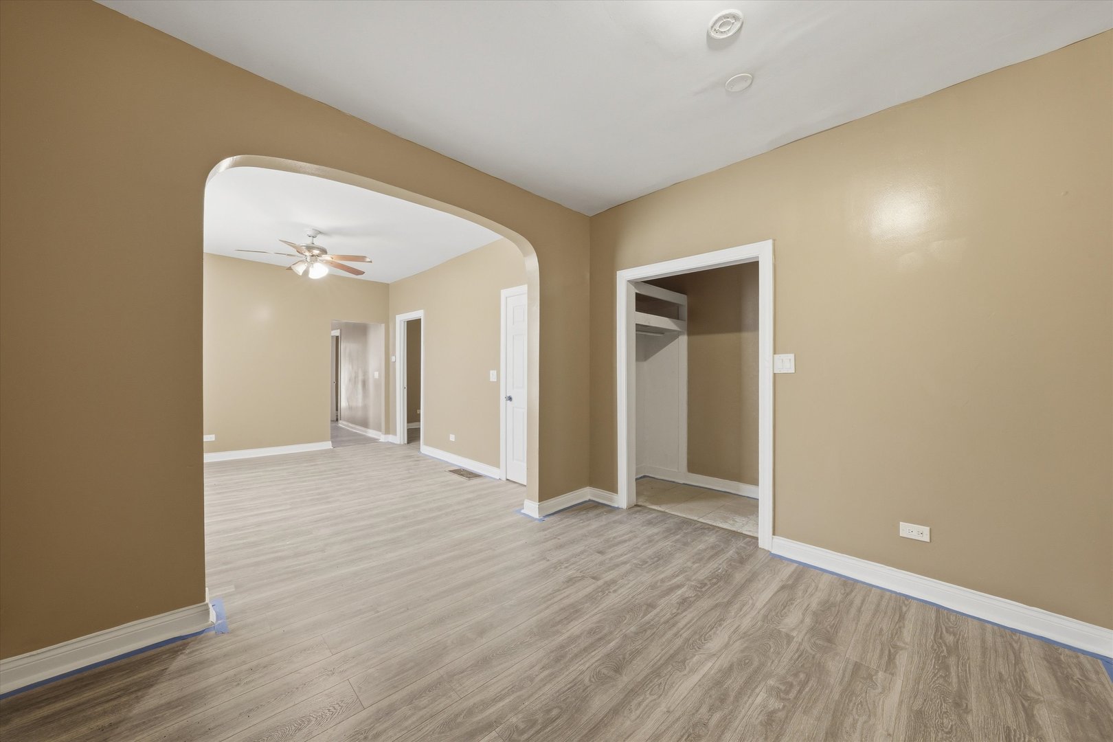 1516 S Kildare Avenue Property Photo 6