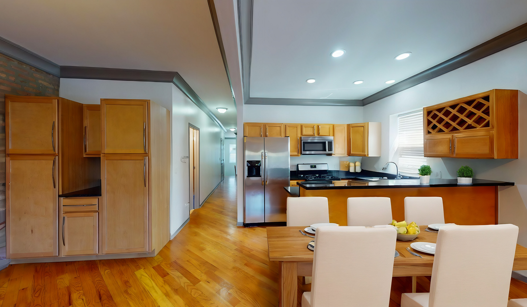 4240 S Calumet Avenue Property Photo 70