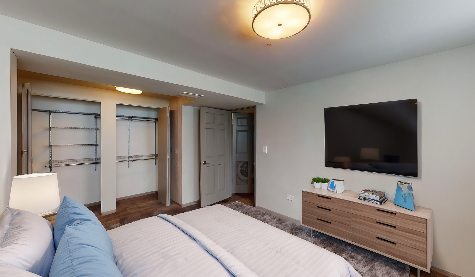 4240 S Calumet Avenue Property Photo 80