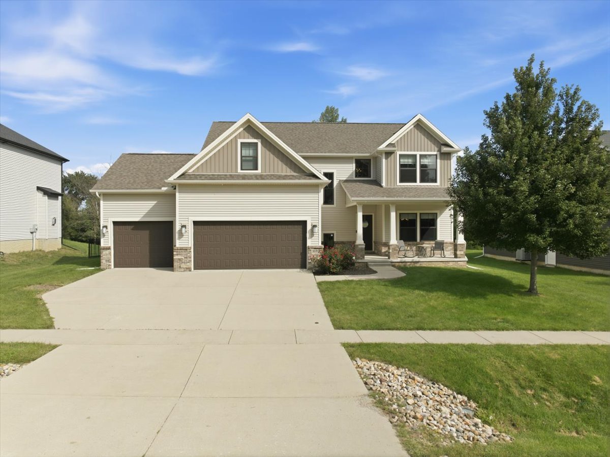 205 Eldon Drive Property Photo 2