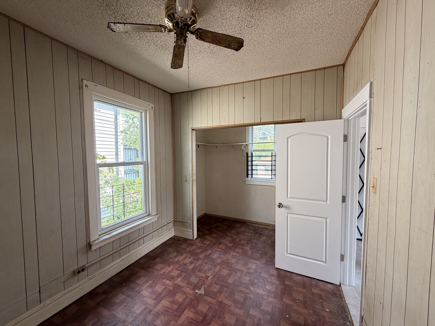 1400 W 72nd Place Property Photo 12