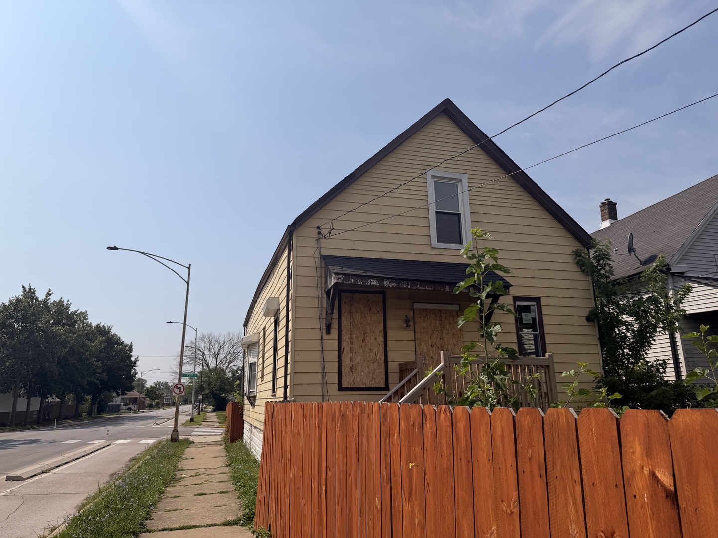 1400 W 72nd Place Property Photo 15