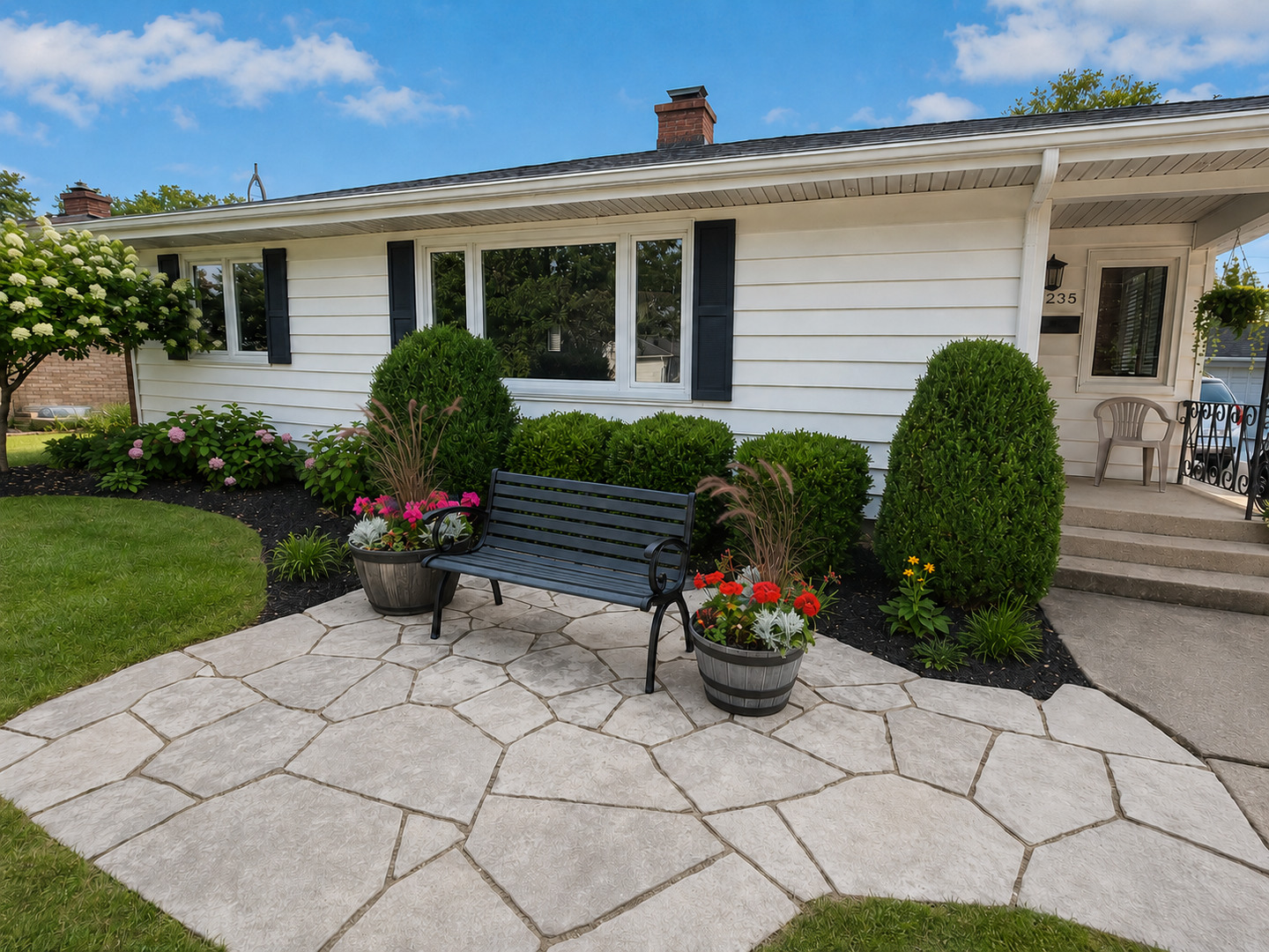 1235 Grandview Avenue Property Photo 3