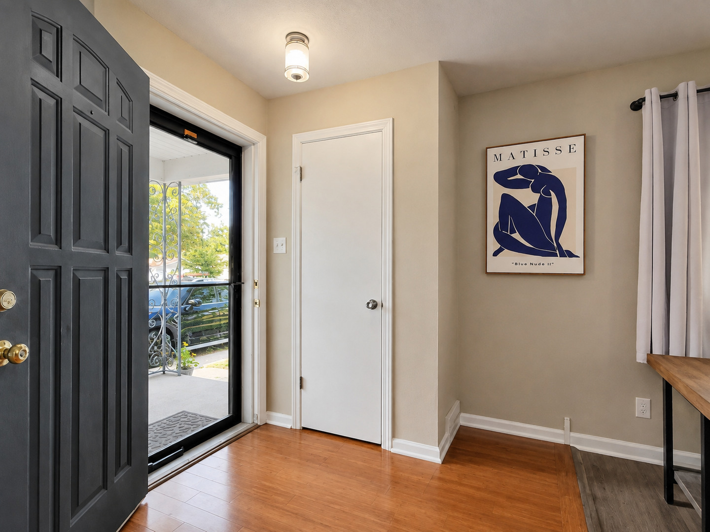 1235 Grandview Avenue Property Photo 8