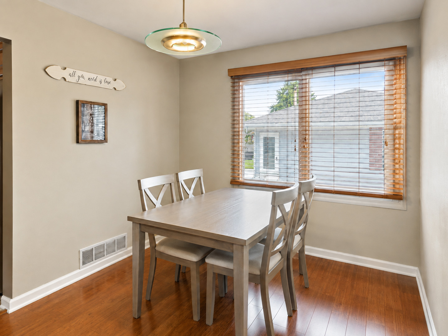 1235 Grandview Avenue Property Photo 9