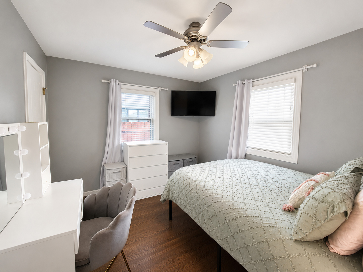 1235 Grandview Avenue Property Photo 17
