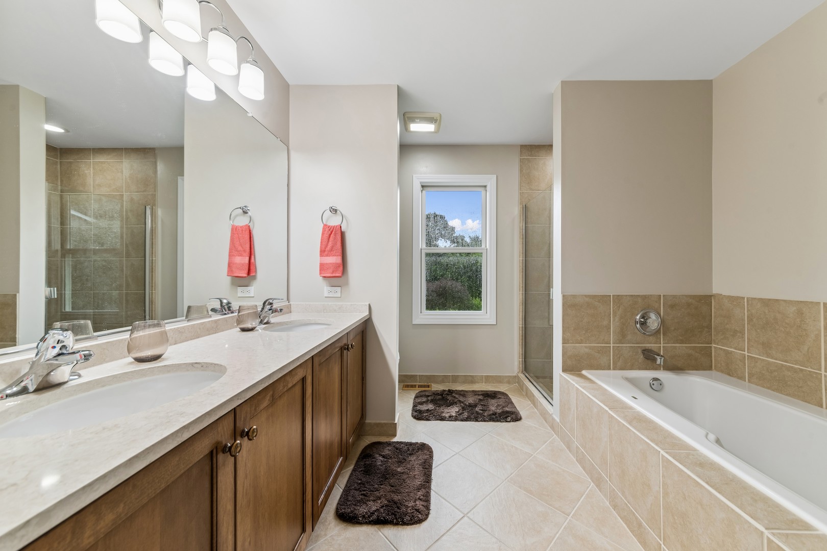 2860 Weld Road Property Photo 13