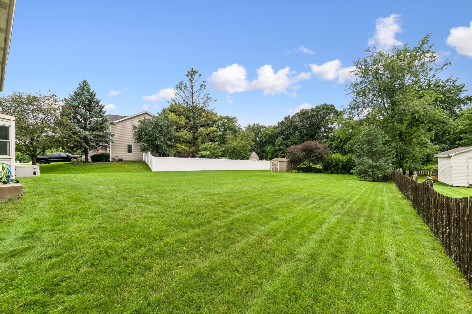 2860 Weld Road Property Photo 19