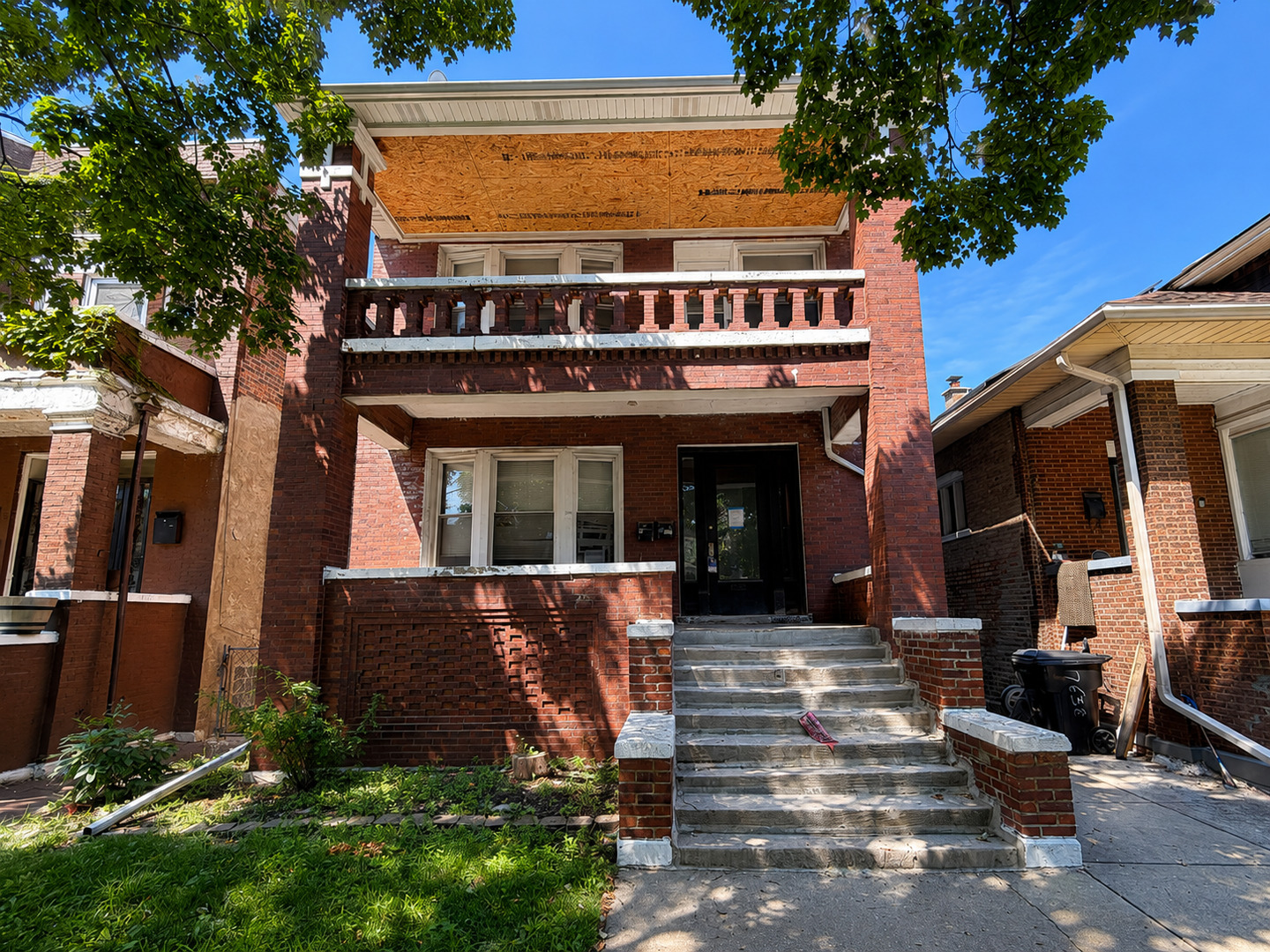 7638 S Carpenter Street Property Photo
