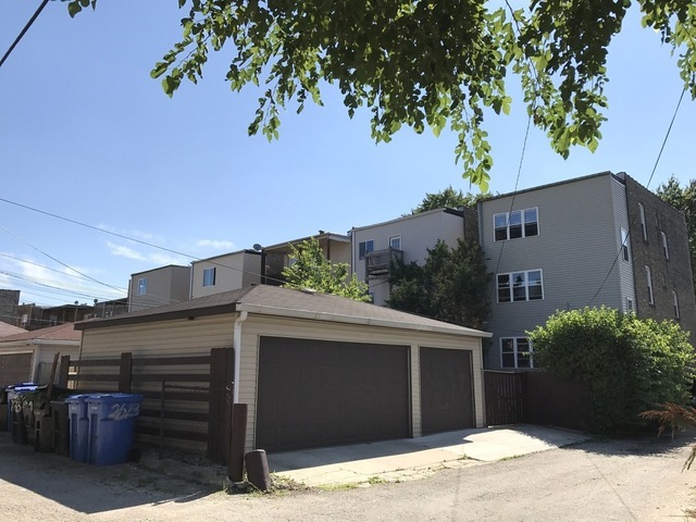 2623 N Hamlin Avenue Property Photo 18