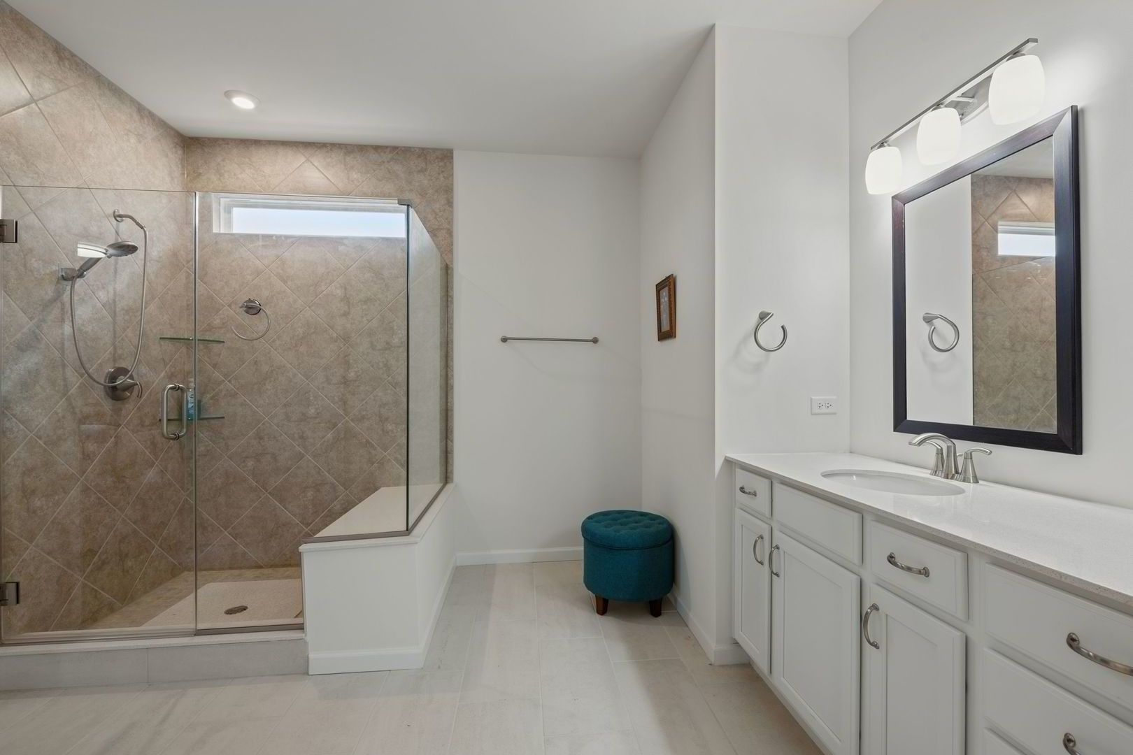 3256 Lincoln Prairie Boulevard Property Photo 11