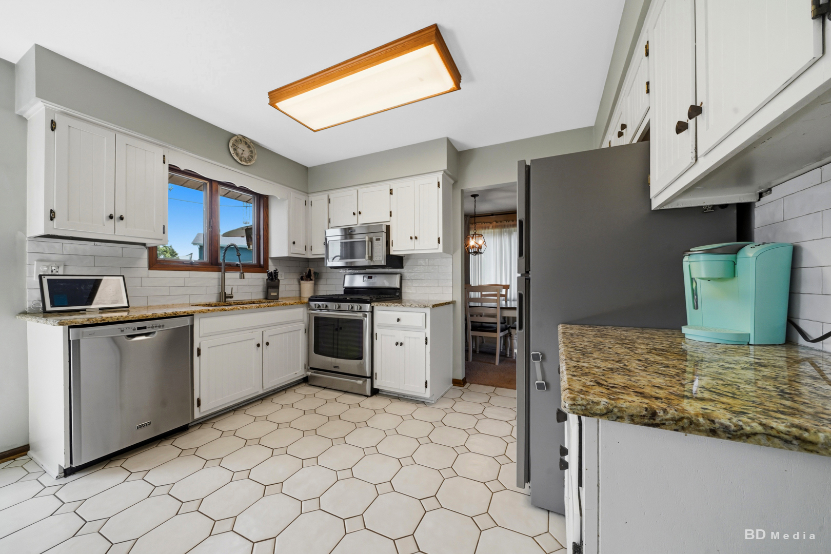 12363 Derby Lane Property Photo 6