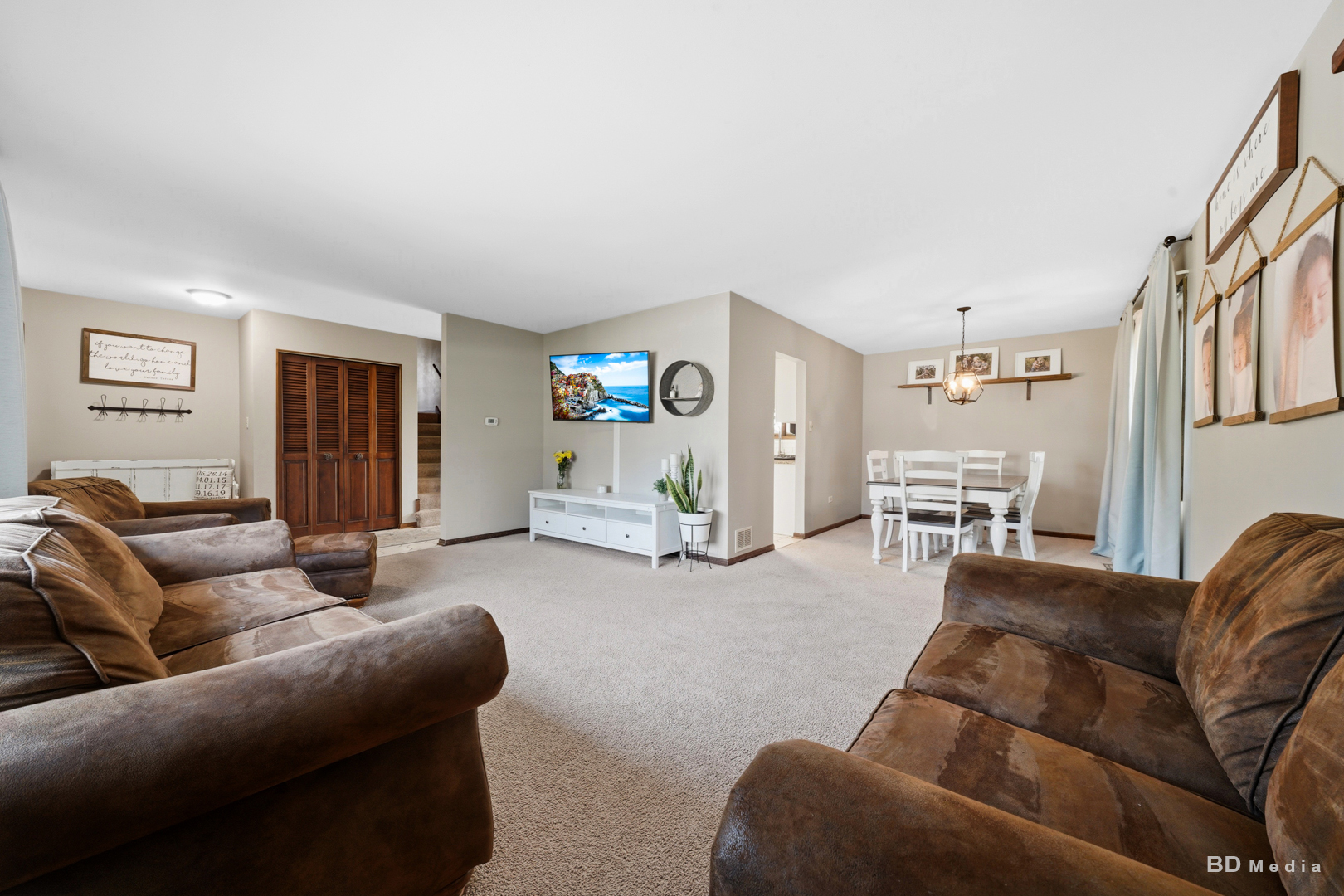 12363 Derby Lane Property Photo 14