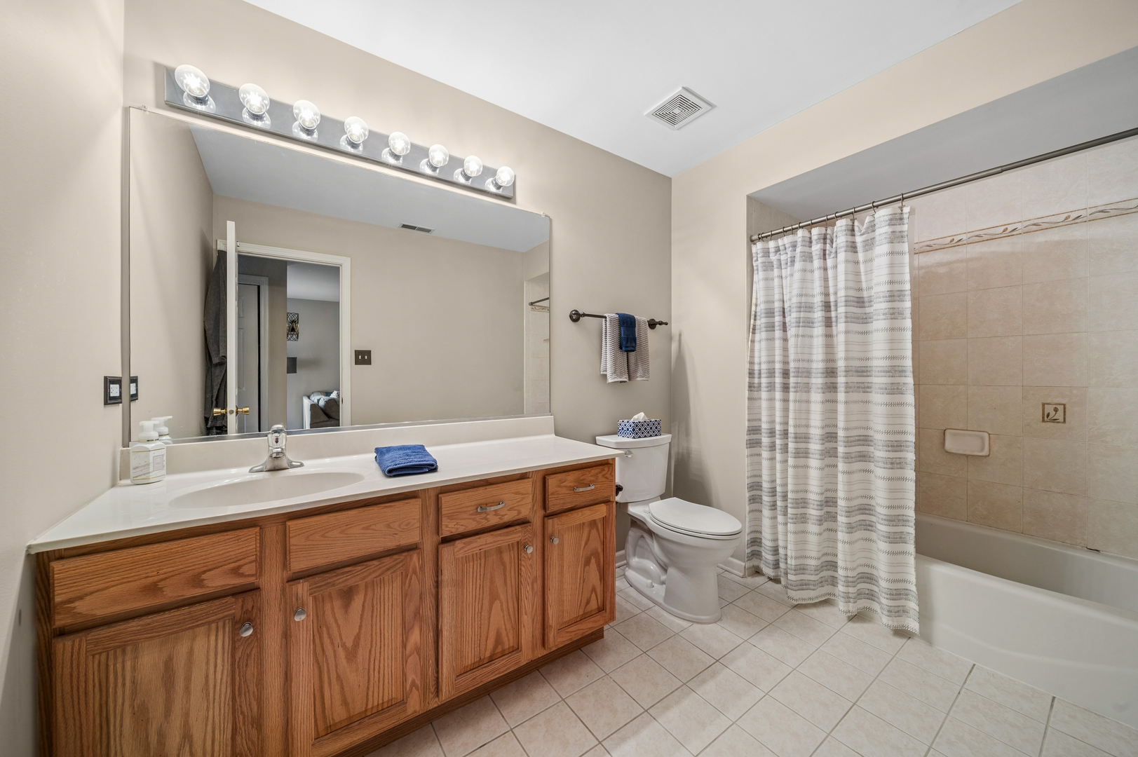 9046 Mansfield Drive Property Photo 12