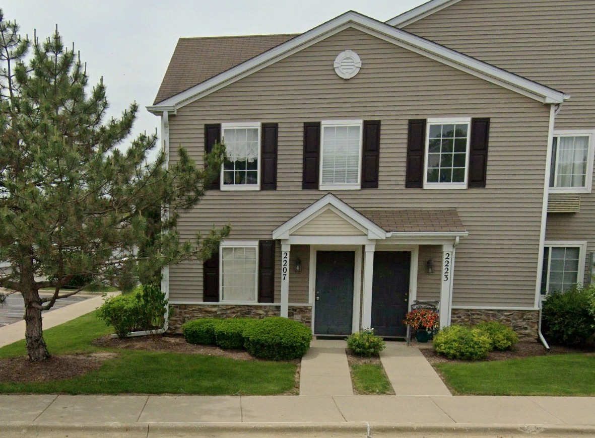 2207 Silverstone Drive 2207