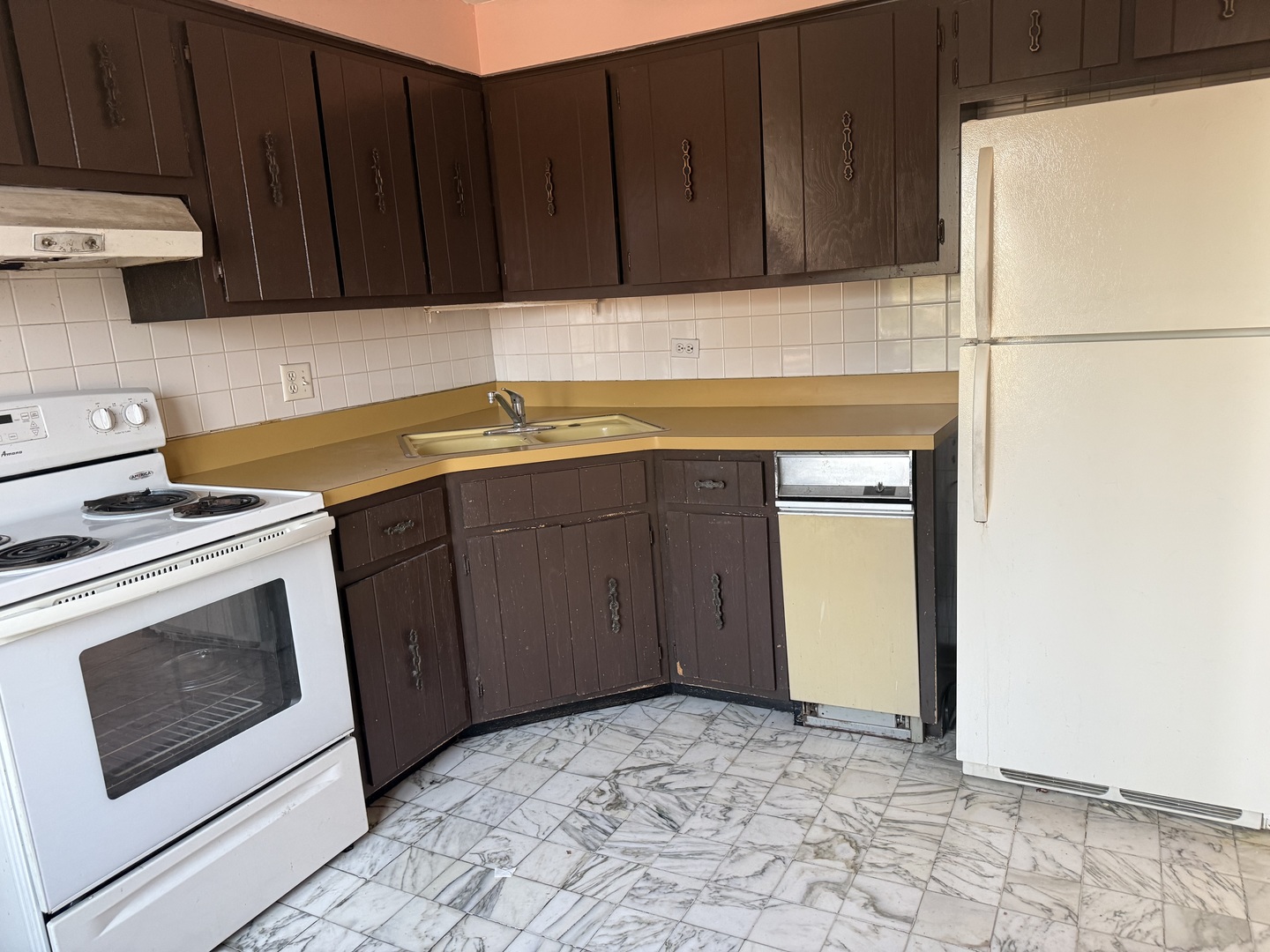 4550 W 57th Street 3e1 Property Photo 16