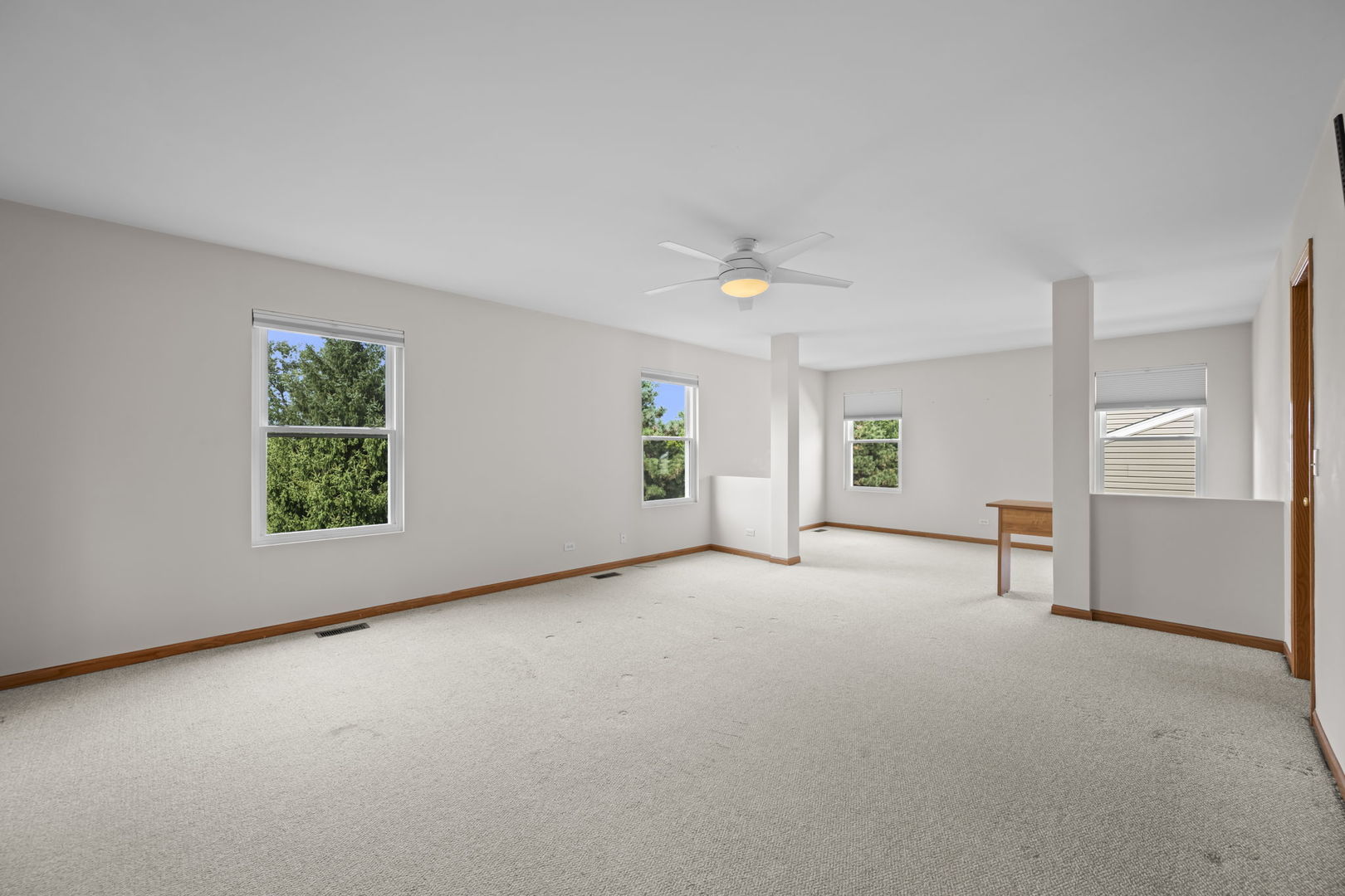 2072 Norwich Drive Property Photo 27