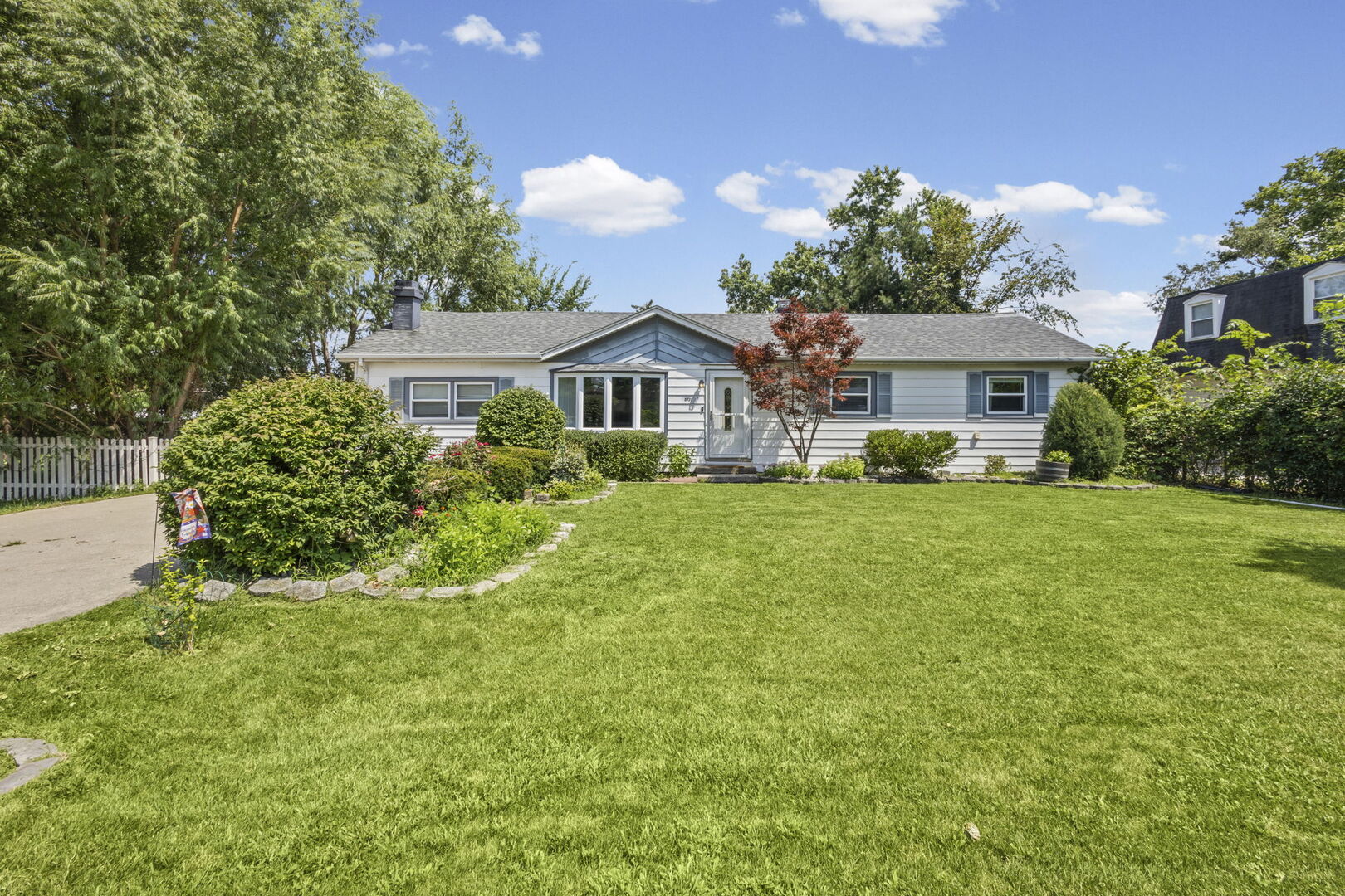 8731 S 80th Court Property Photo 1