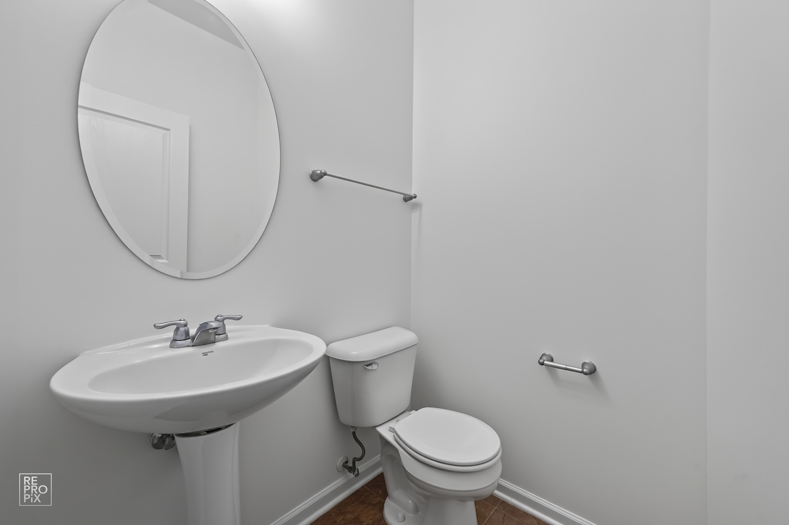220 Laurel Avenue Property Photo 12