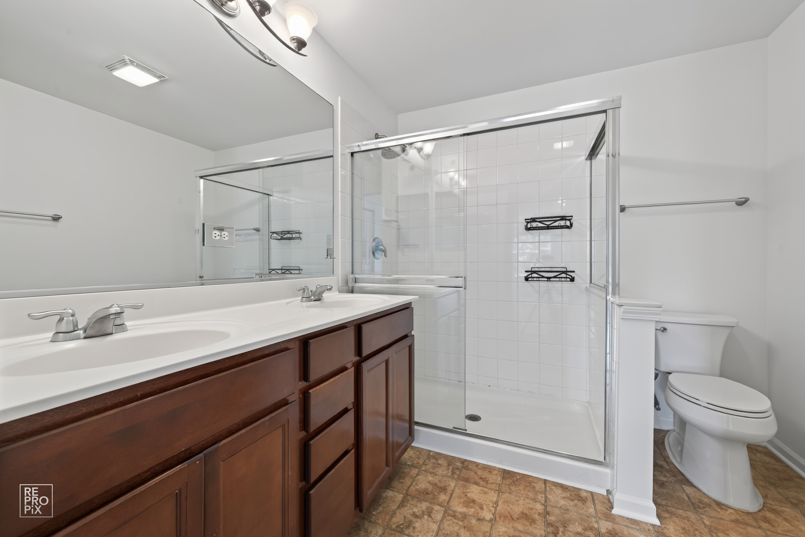 220 Laurel Avenue Property Photo 16