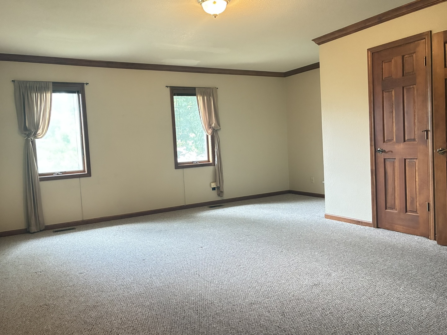 503 Donegal Drive Property Photo 8