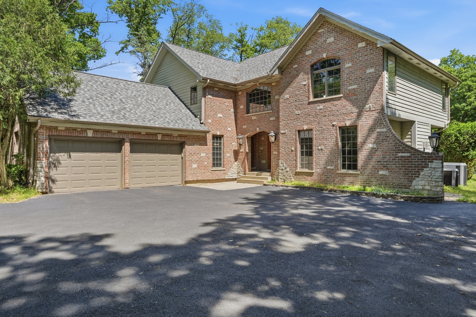 26792 W Lakeview Drive Property Photo 1