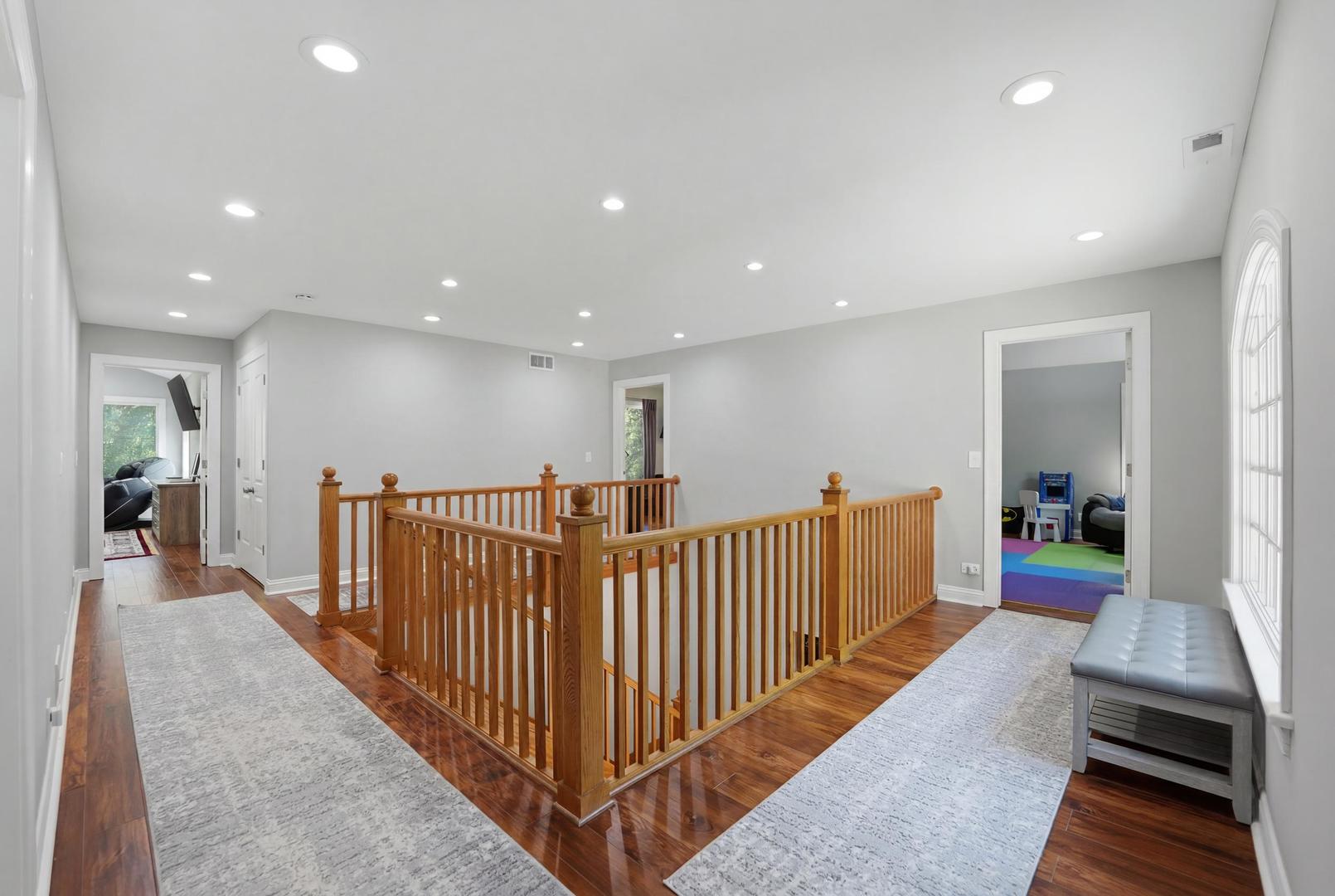 26792 W Lakeview Drive Property Photo 15