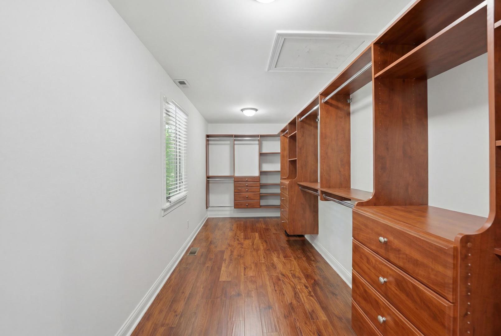 26792 W Lakeview Drive Property Photo 23