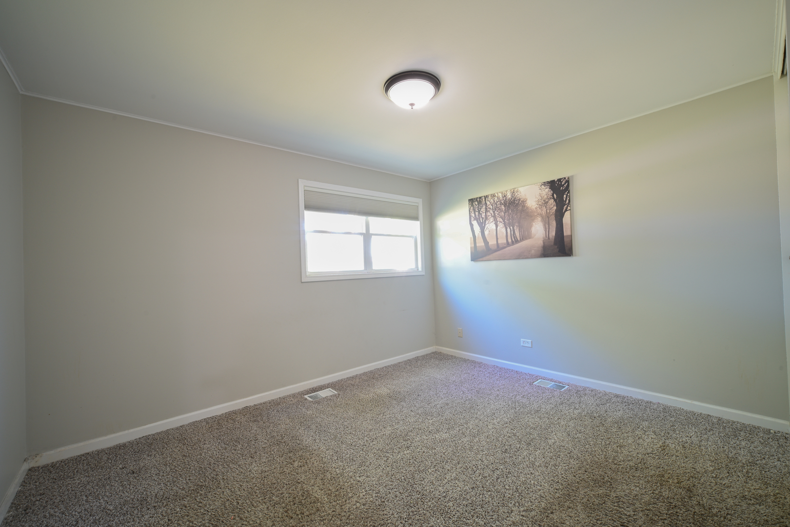 2703 Cardinal Drive Property Photo 8