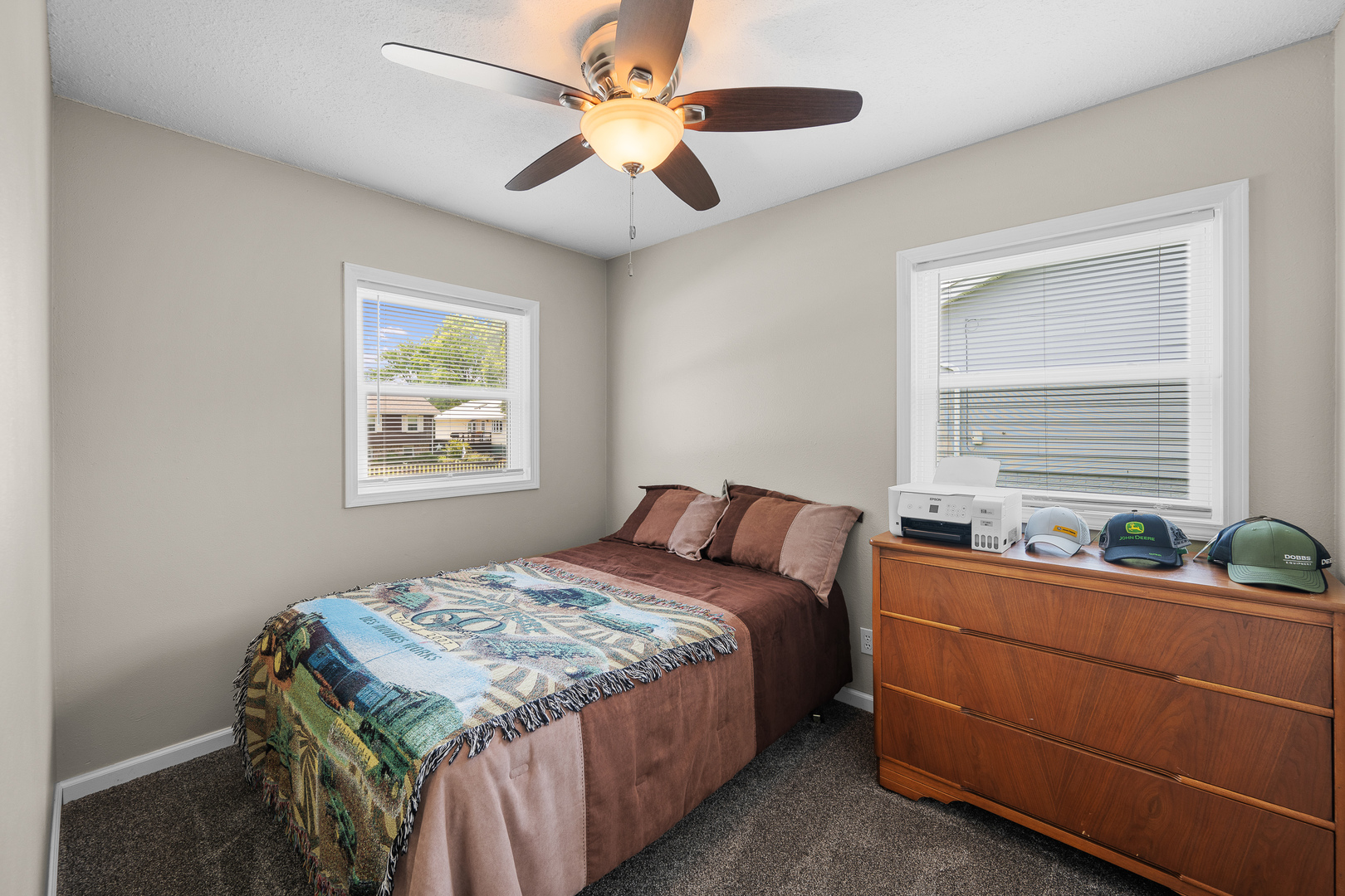 2412 Maplecrest Road Property Photo 17
