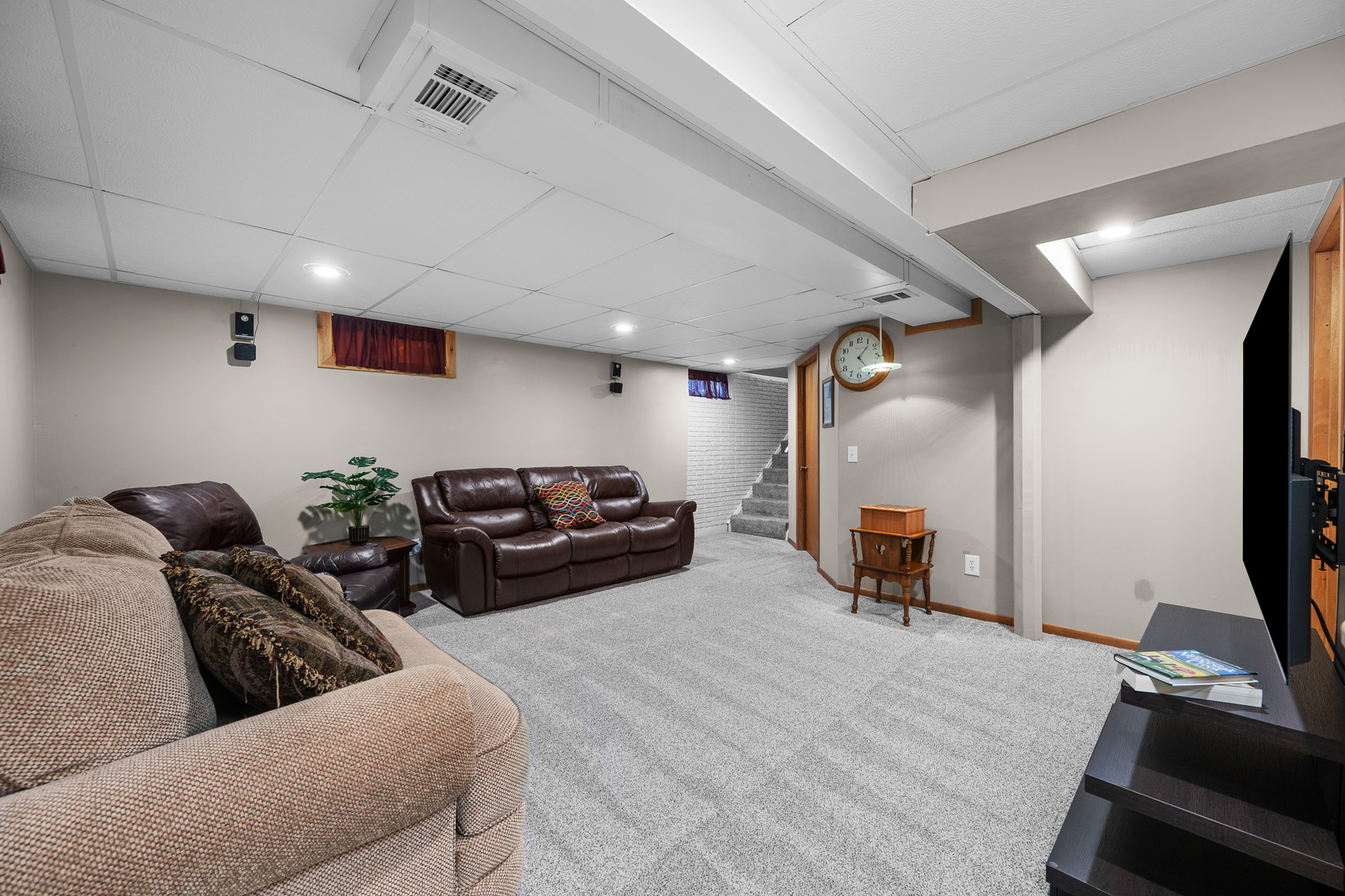2412 Maplecrest Road Property Photo 29