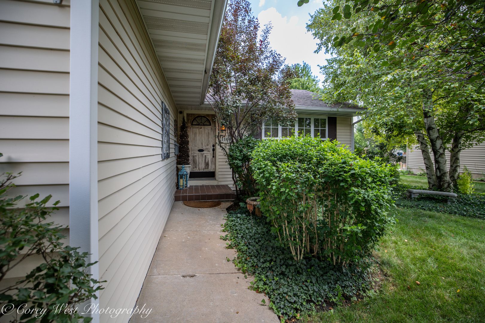 1164 Quail Run Property Photo 4