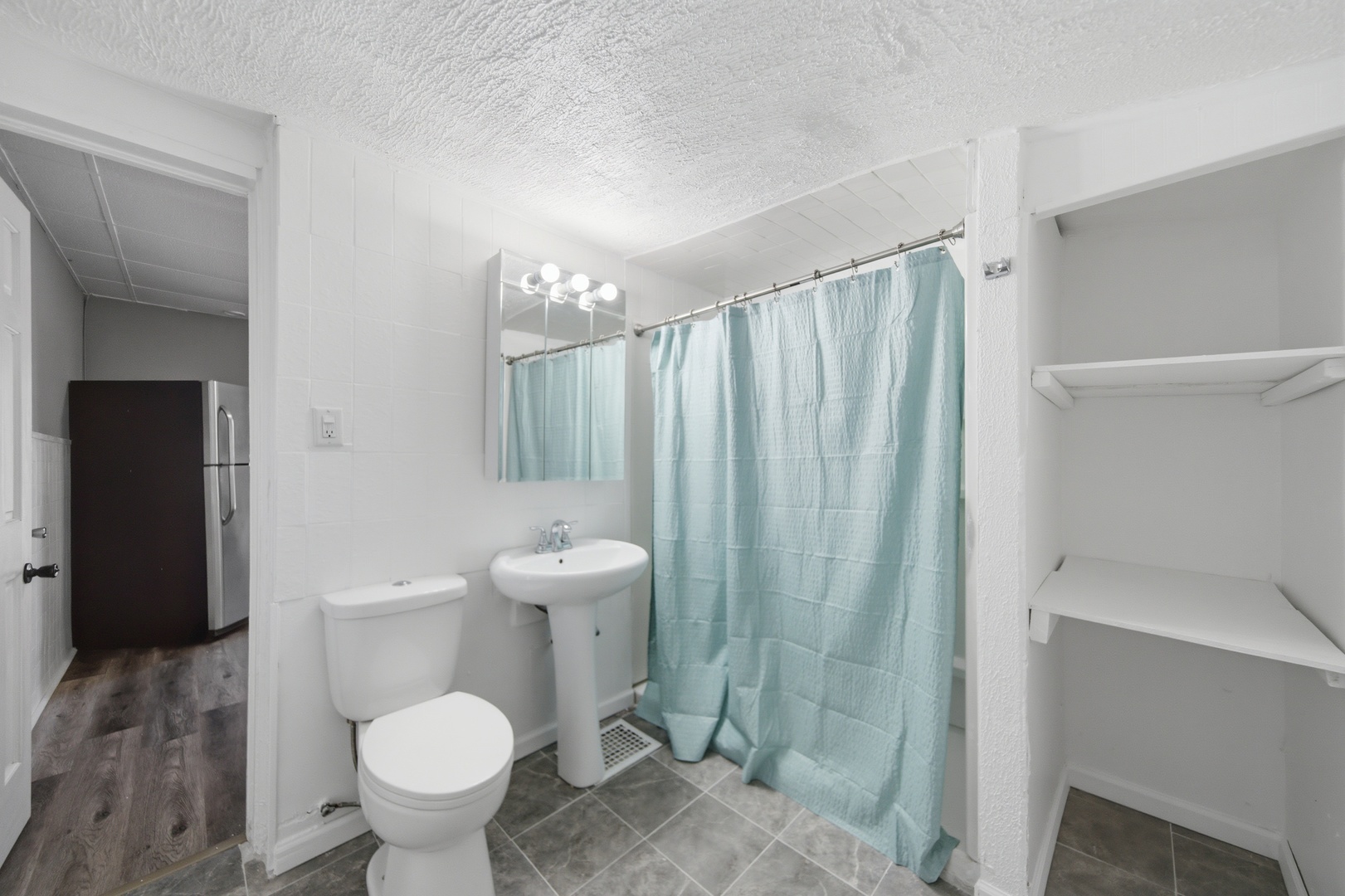 124 N 11th Avenue Property Photo 7