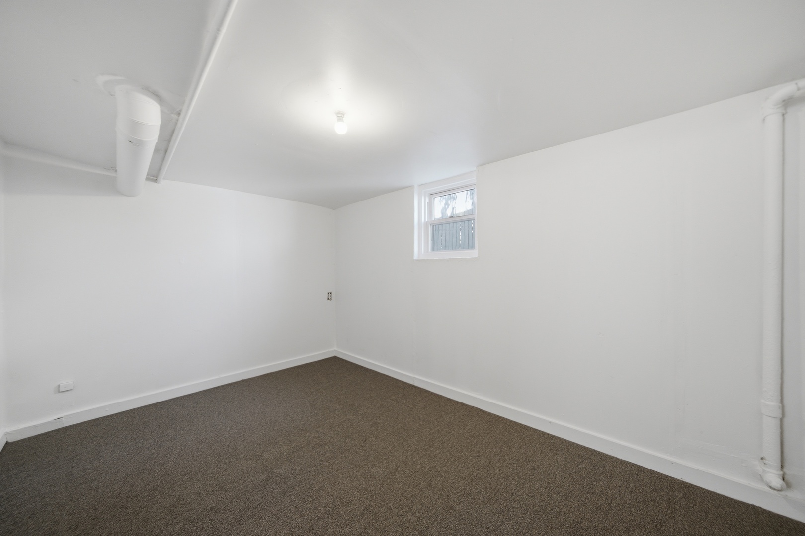124 N 11th Avenue Property Photo 18