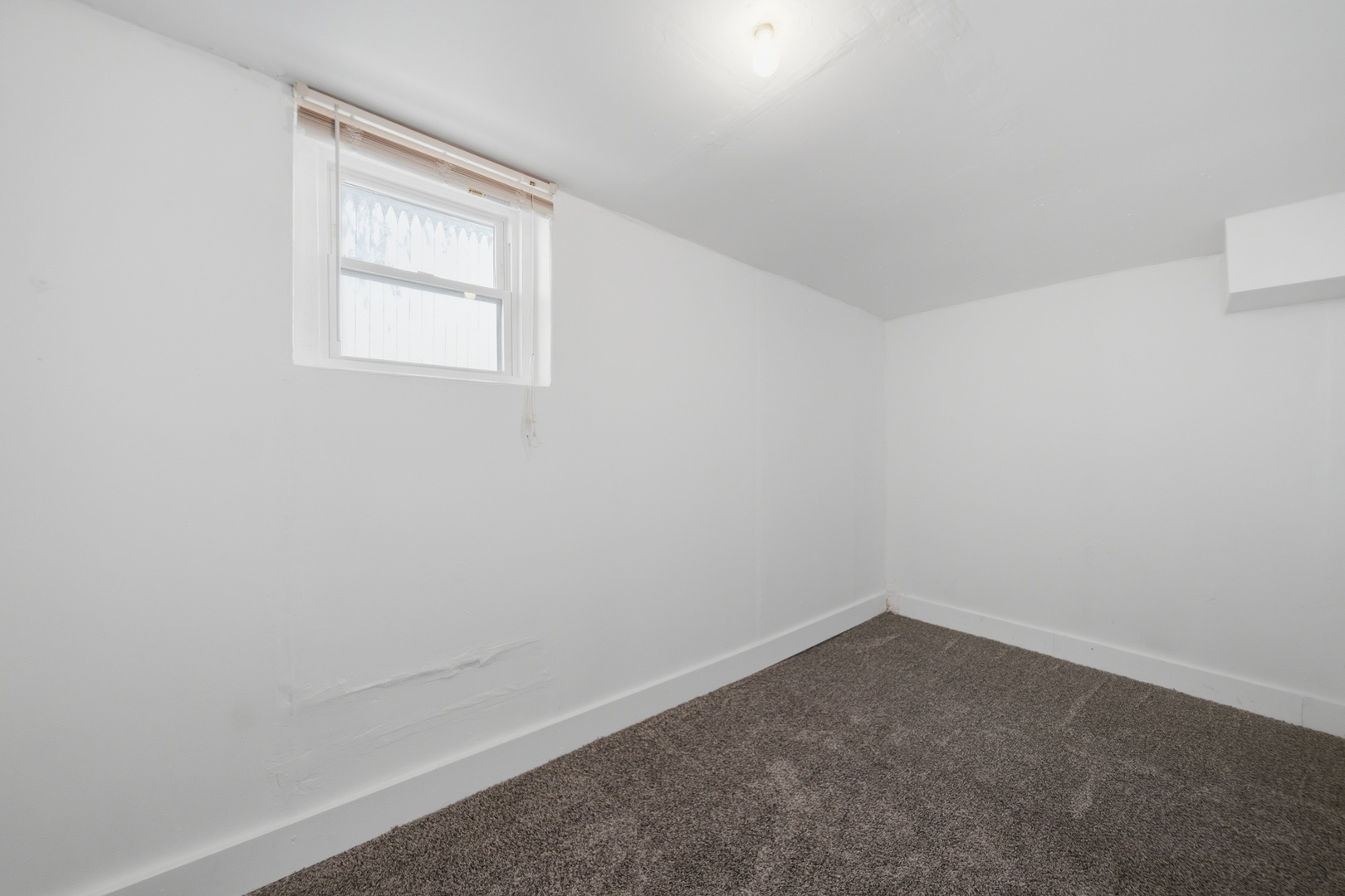 124 N 11th Avenue Property Photo 21