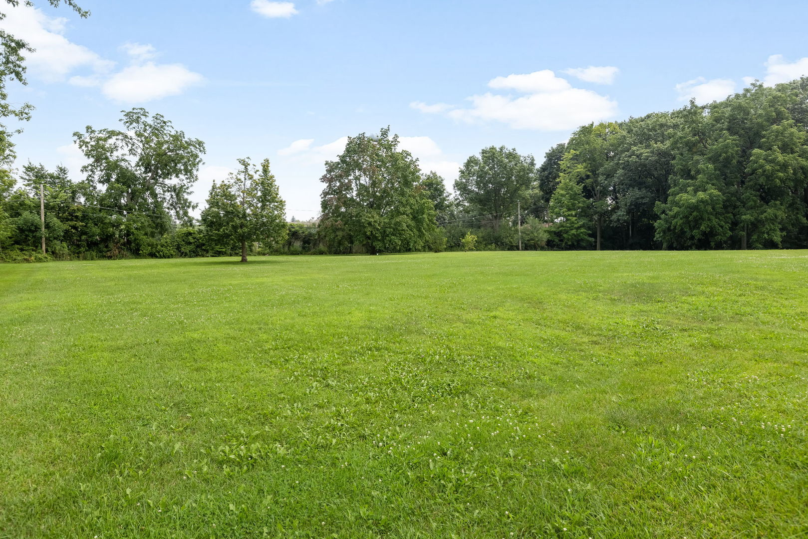 8n Cheviot Drive Property Photo 1