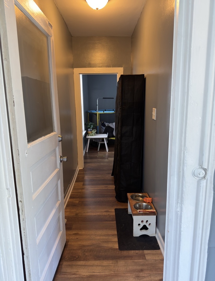 727 Superior Street Property Photo 3